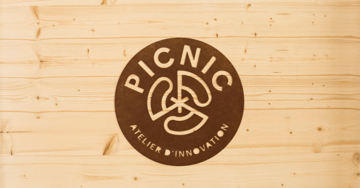 Logo PICNIC en bois