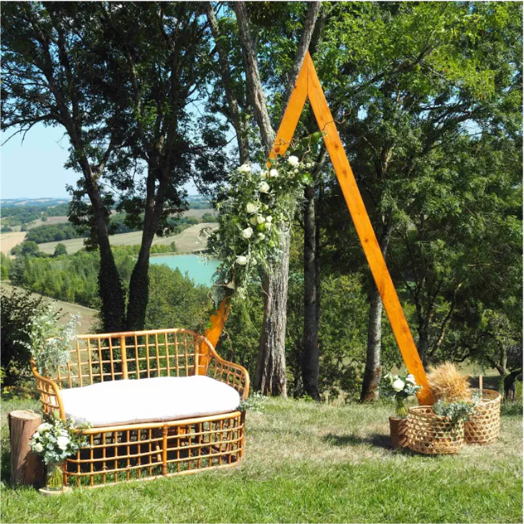 Arche en bois triangle (270cm x 190 cm x 3cm) 