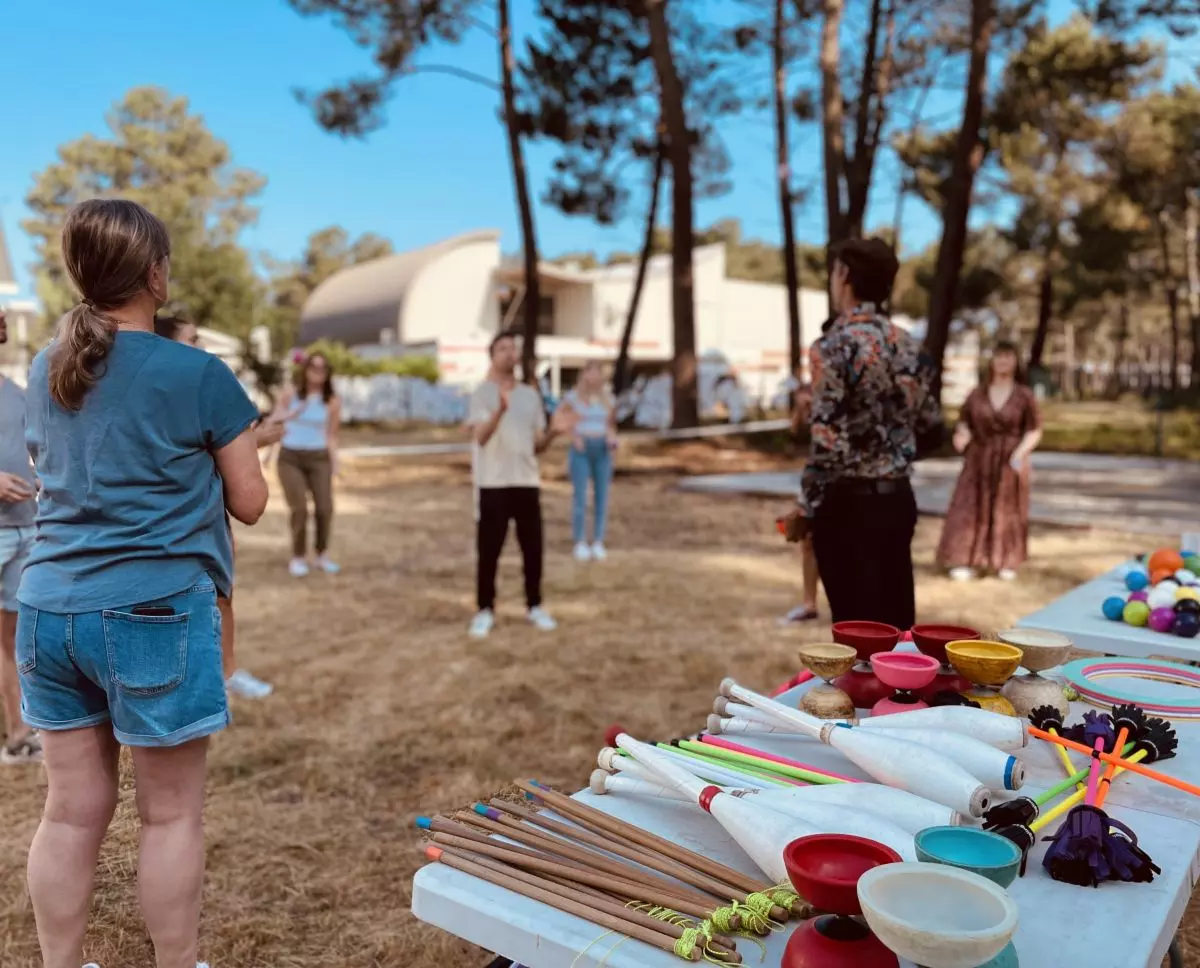 Atelier cirque teambuilding Arcachon