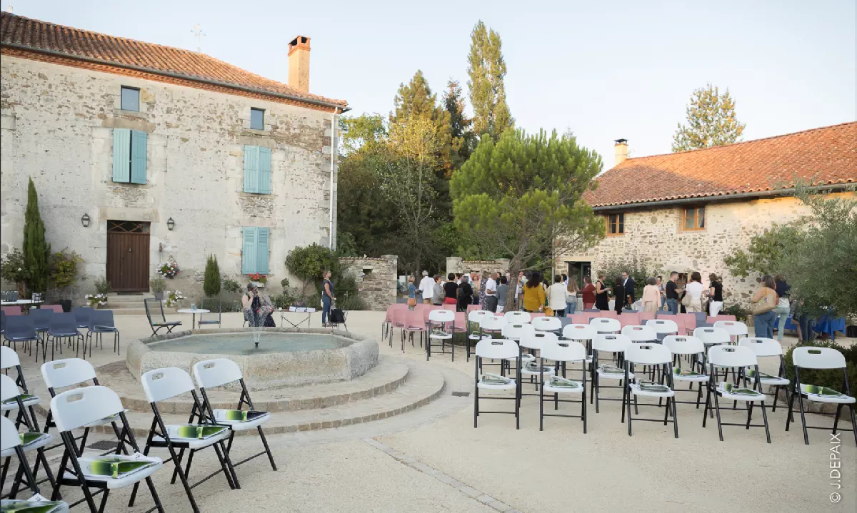 Patio des Fontaines