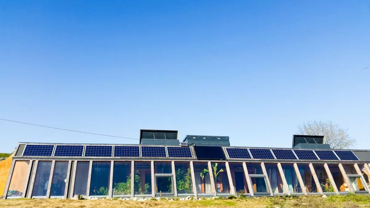 Earthship