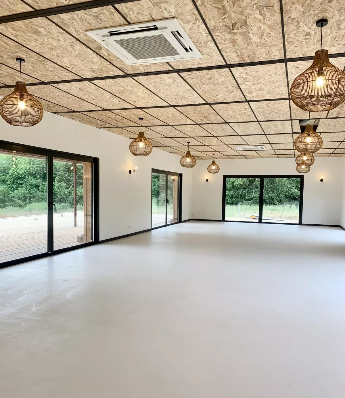 Salle polyvalente de 200 m2