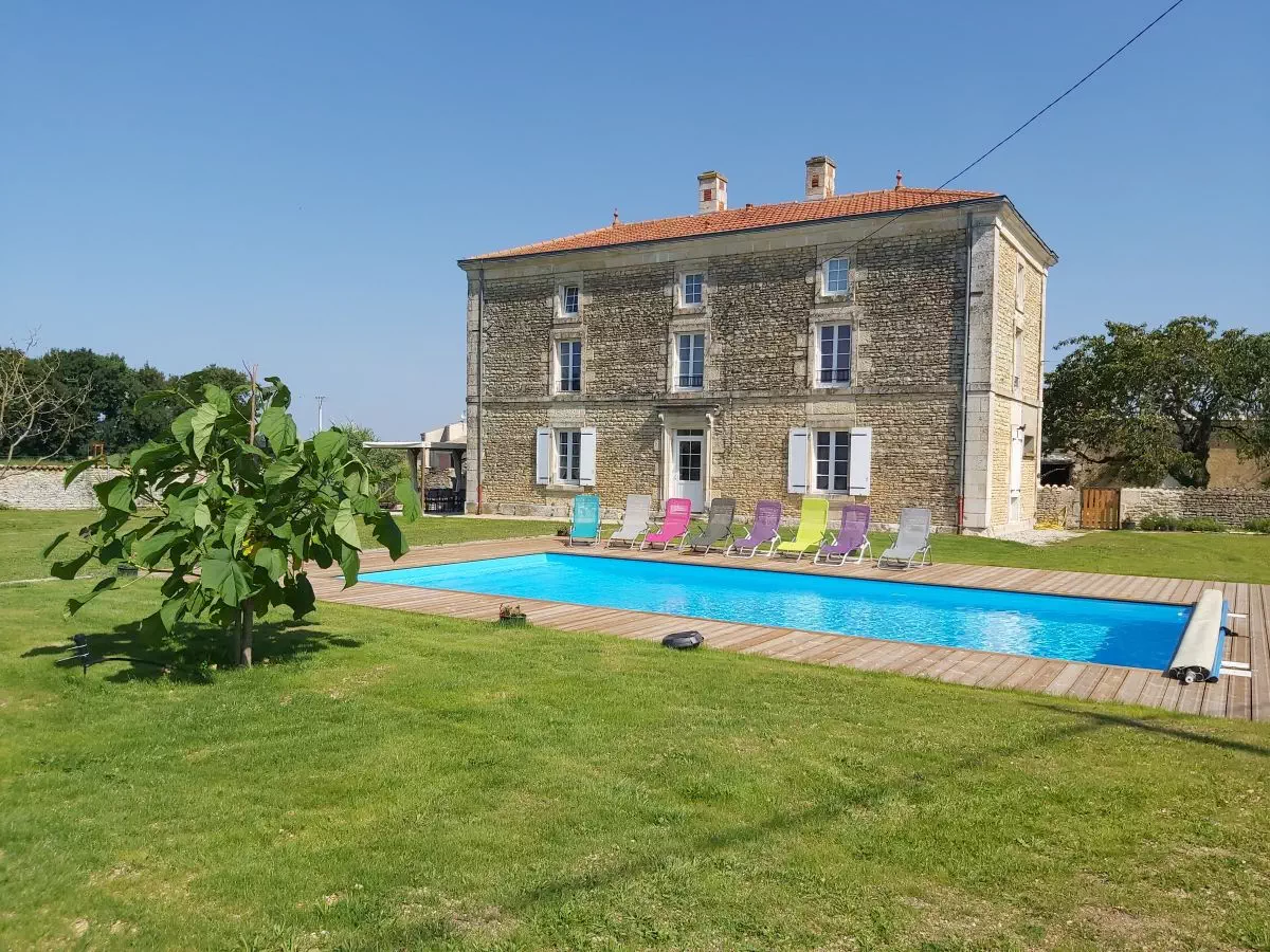 Gîte avec piscine