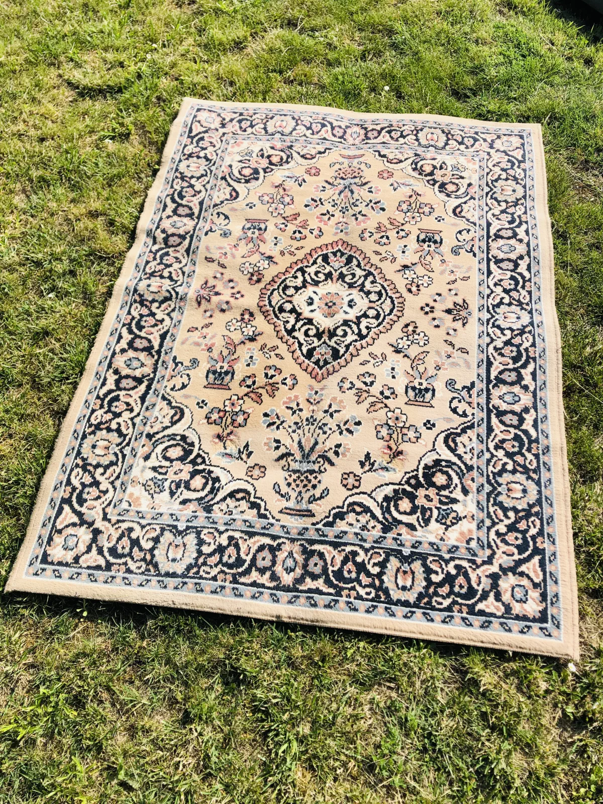 Petit tapis