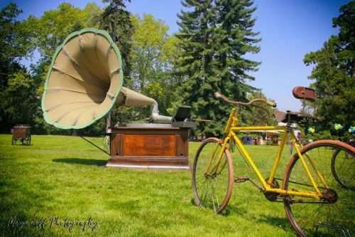 Le Gramophone Géant (Location Décor)