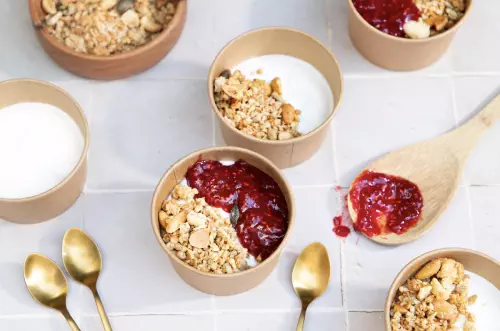 Le petit-déjeuner généreux