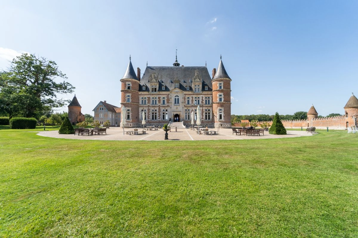 Château Renaissance et son Orangerie 