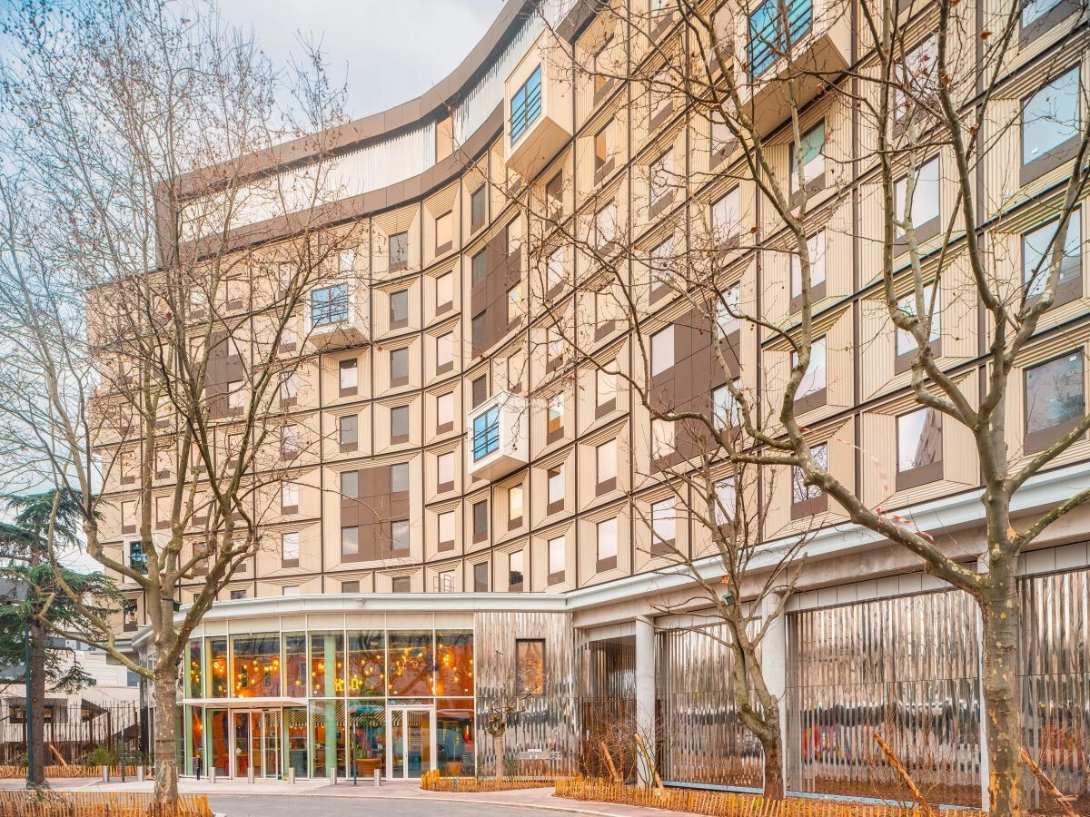 Grand hôtel engagé dans le sud-ouest parisien