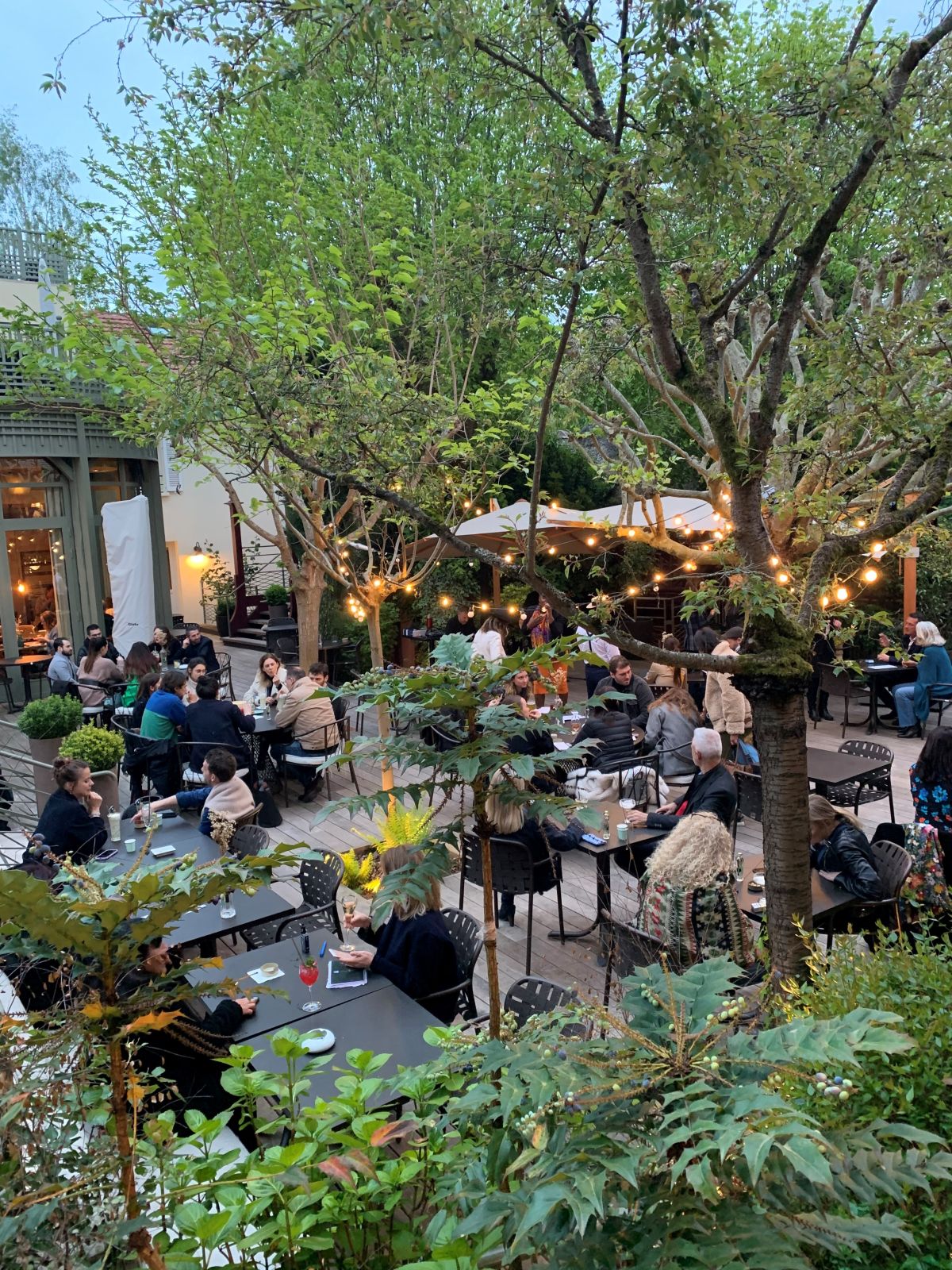 Terrasse du Café des Artistes - soirées Guinguette des Etangs