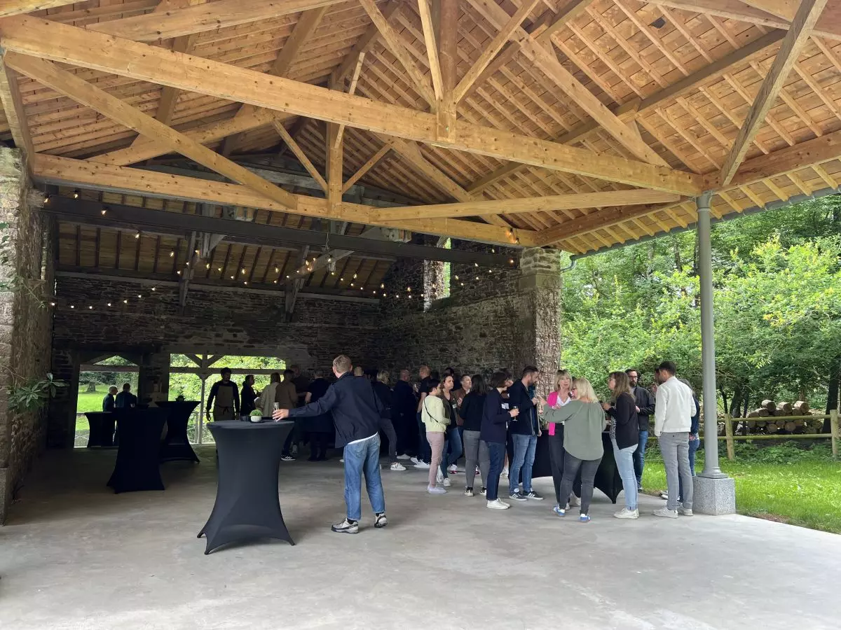 Cocktail déjeunatoire sous le lavoir