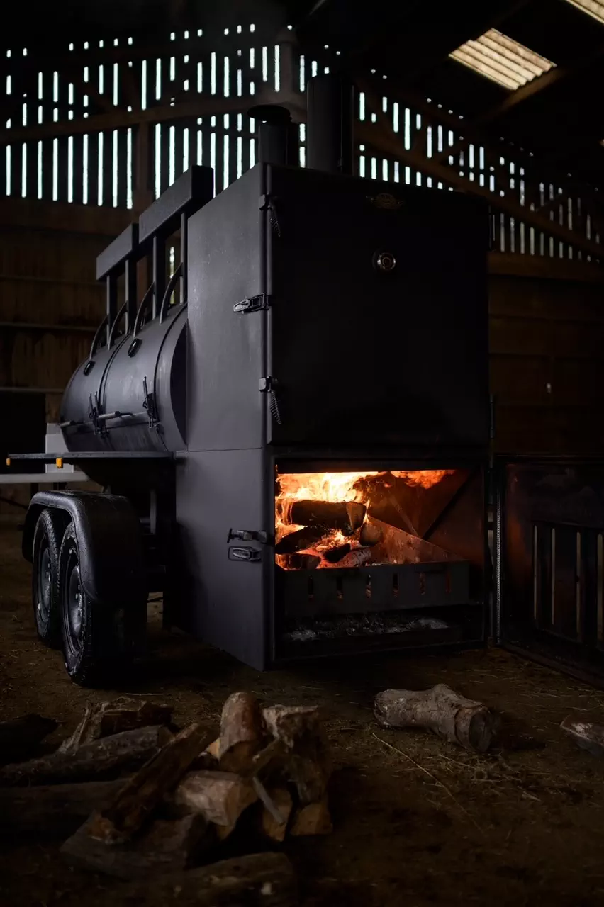 Notre barbecue/fumoir Texan en action