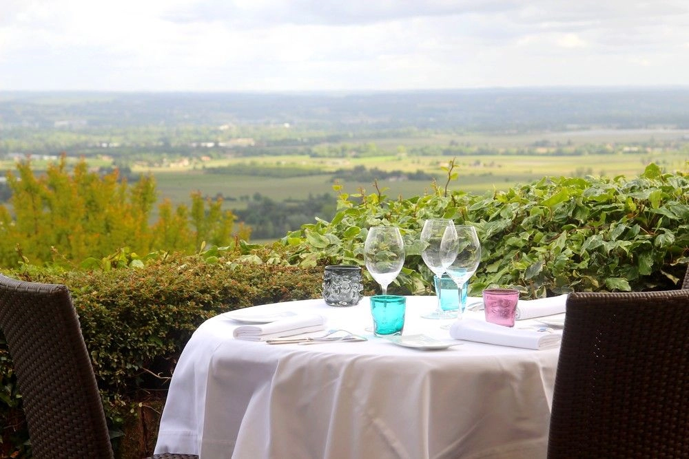 Restaurant avec terrasse en Dordogne
