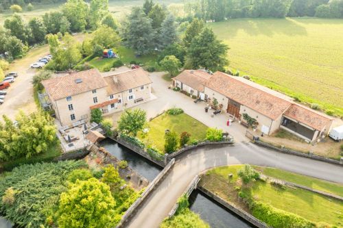 Domaine champêtre près de Poitiers