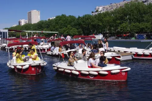 Chasse au trésor en bateaux électriques à Paris