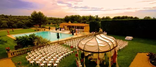 Salle de réception et orangerie près d'Aix-en-Provence