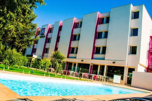 Hôtel la Clef Verte avec piscine près de Montpellier