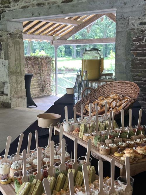 Cocktail déjeunatoire sous le lavoir