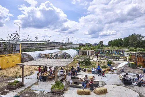 Ferme urbaine et ses activités de teambuilding à Bobigny