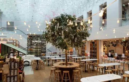 Magnifique foodcourt italien au coeur de Paris