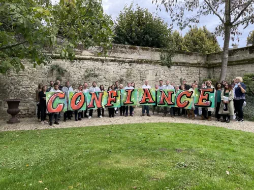 Team building Graffiti avec des bombes à base d'eau