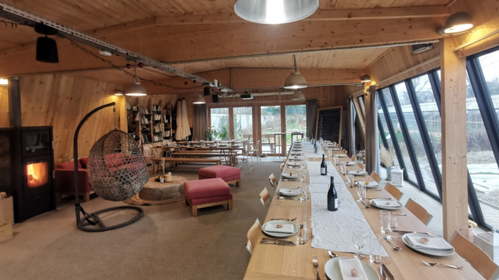 salle de réunion et de restauration