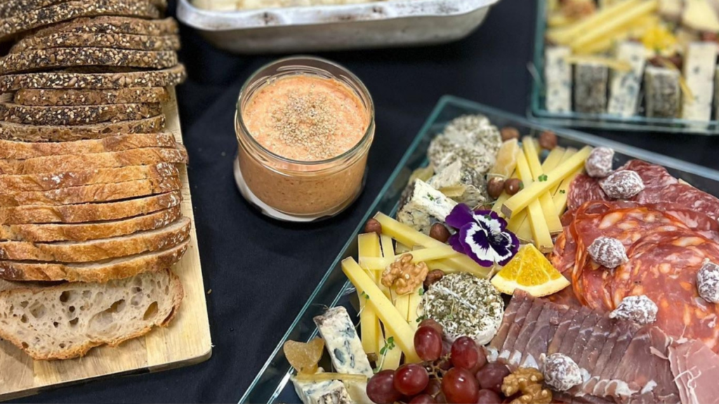 1ère idée de Traiteurs écoresponsables pour un petit-déjeuner d'entreprise.