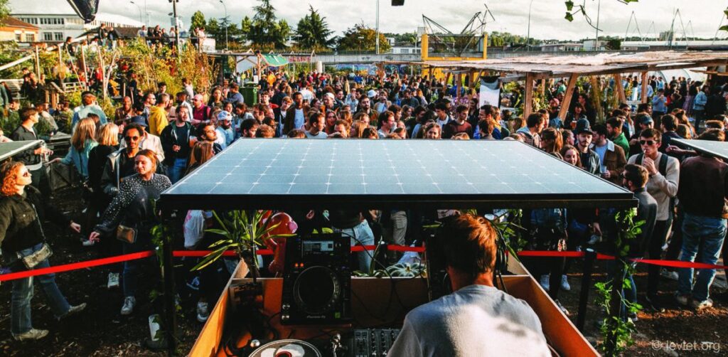 enceinte sonore solaire : Sonorisation Autonome Solaire pour événements