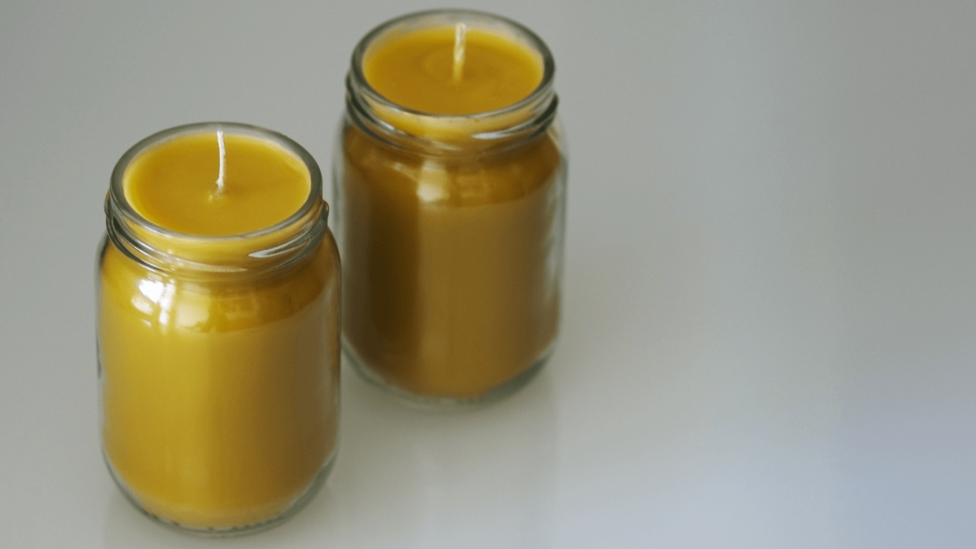 Bougie à la cire d'abeille