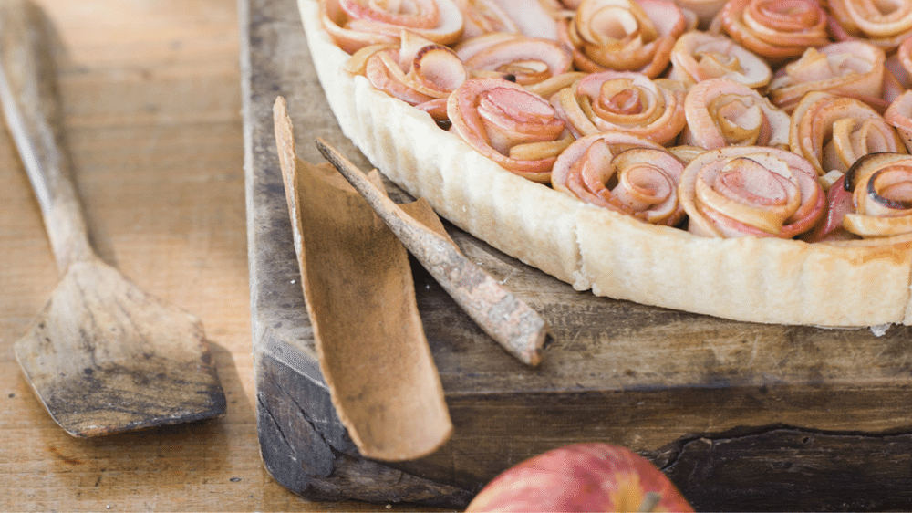 Tarte aux pommes en forme de rose