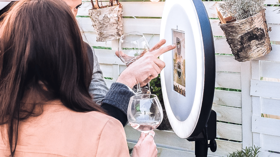 Photobooth pour faire des selfies en famille et entre amis