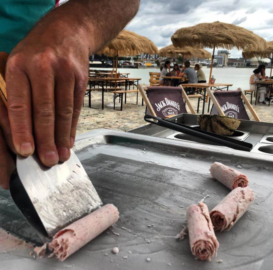 glaces roules asiatiques : traiteurs asiatiques bordeaux