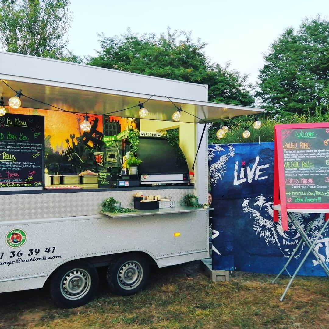 Foodtruck gris en festival